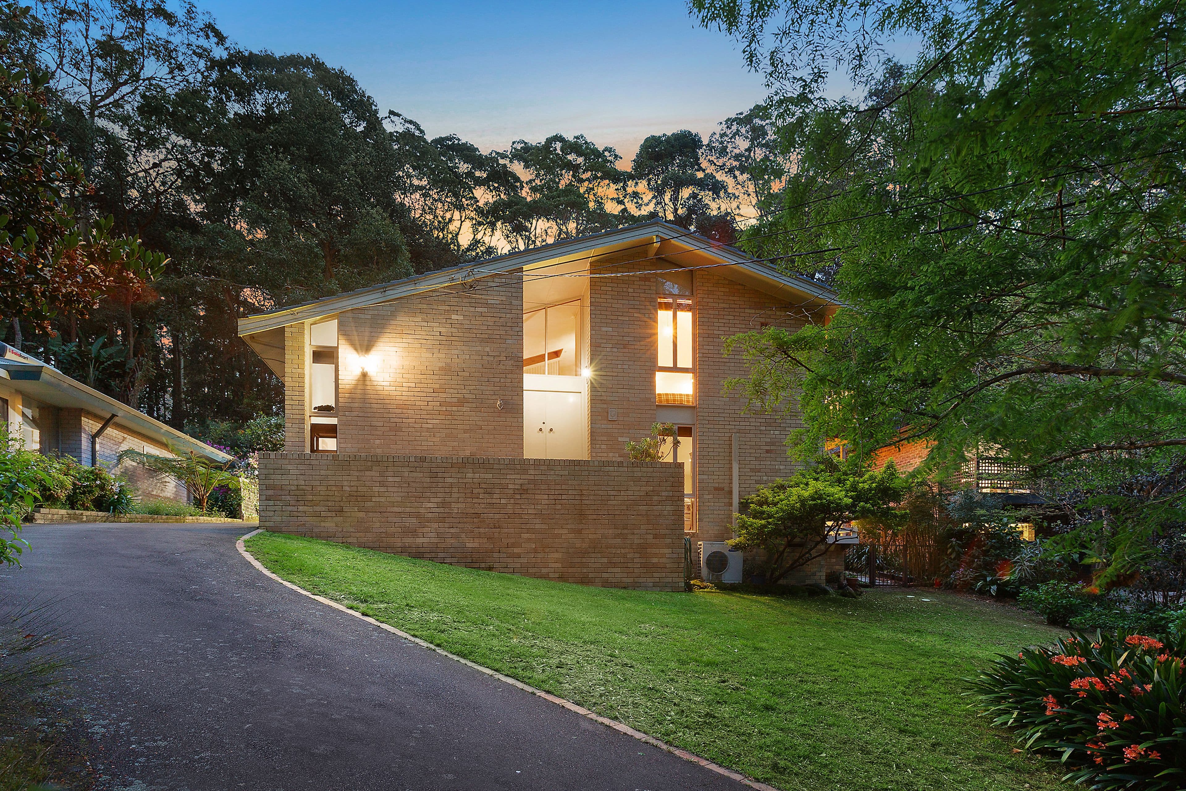 17 Campbell Drive, Wahroonga NSW 2076, Wahroonga - Thumbnail 2