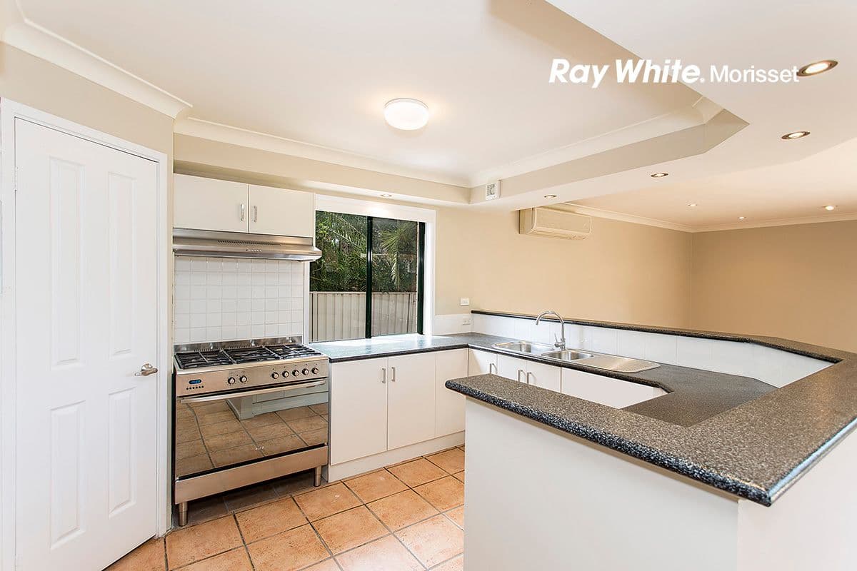 15 Jacaranda Close, Cooranbong - Thumbnail 2