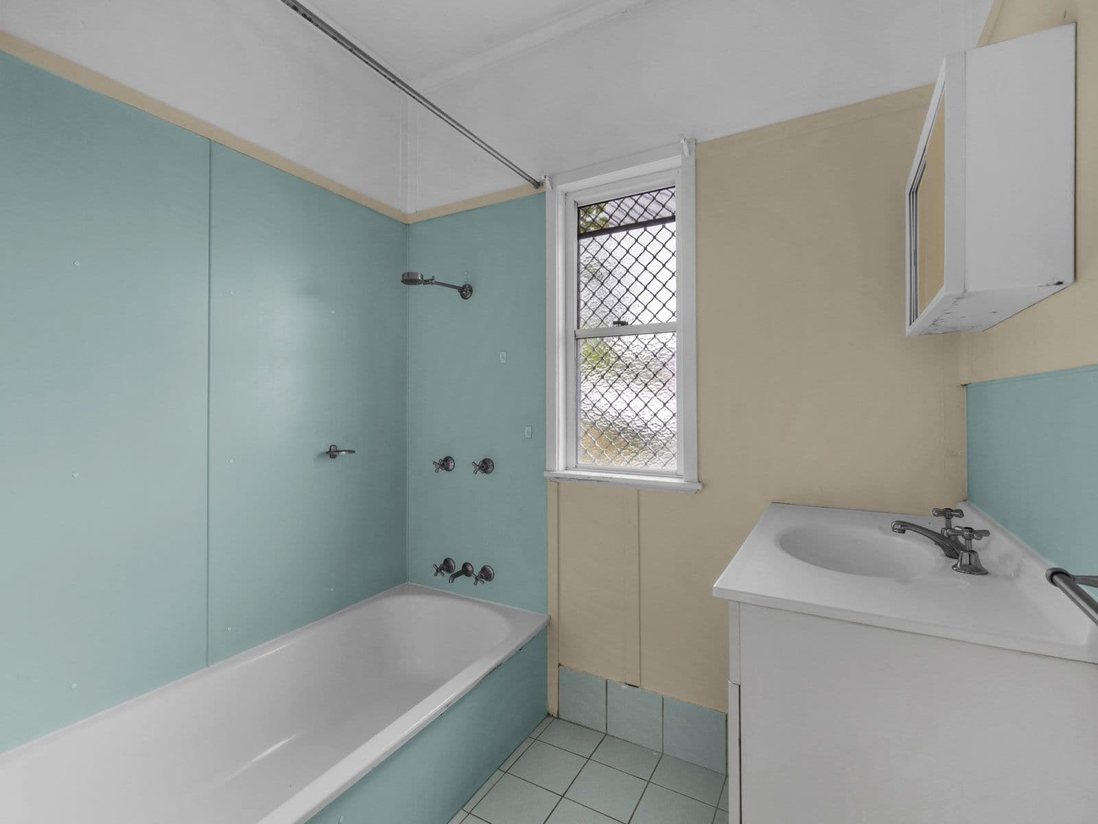 71 Chataway Street, Carina Heights QLD 4152, Carina Heights - Thumbnail 3