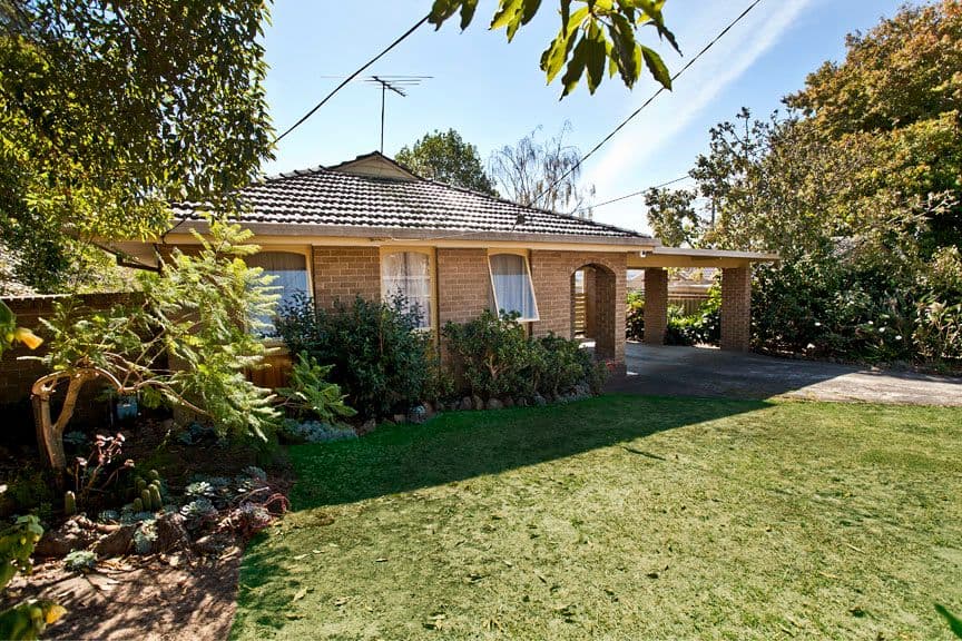 5 Golden Grove, GLEN WAVERLEY VIC 3150, Glen Waverley - Image 1