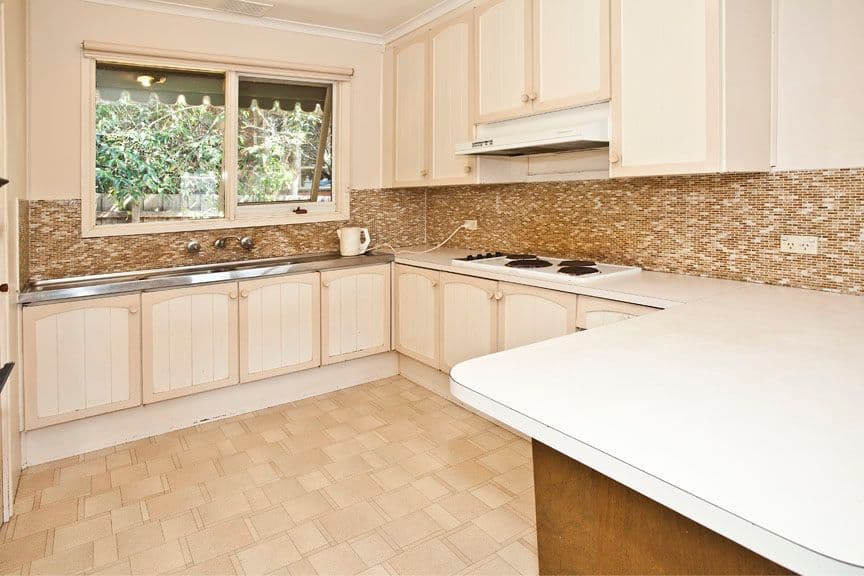 5 Golden Grove, GLEN WAVERLEY VIC 3150, Glen Waverley - Thumbnail 2