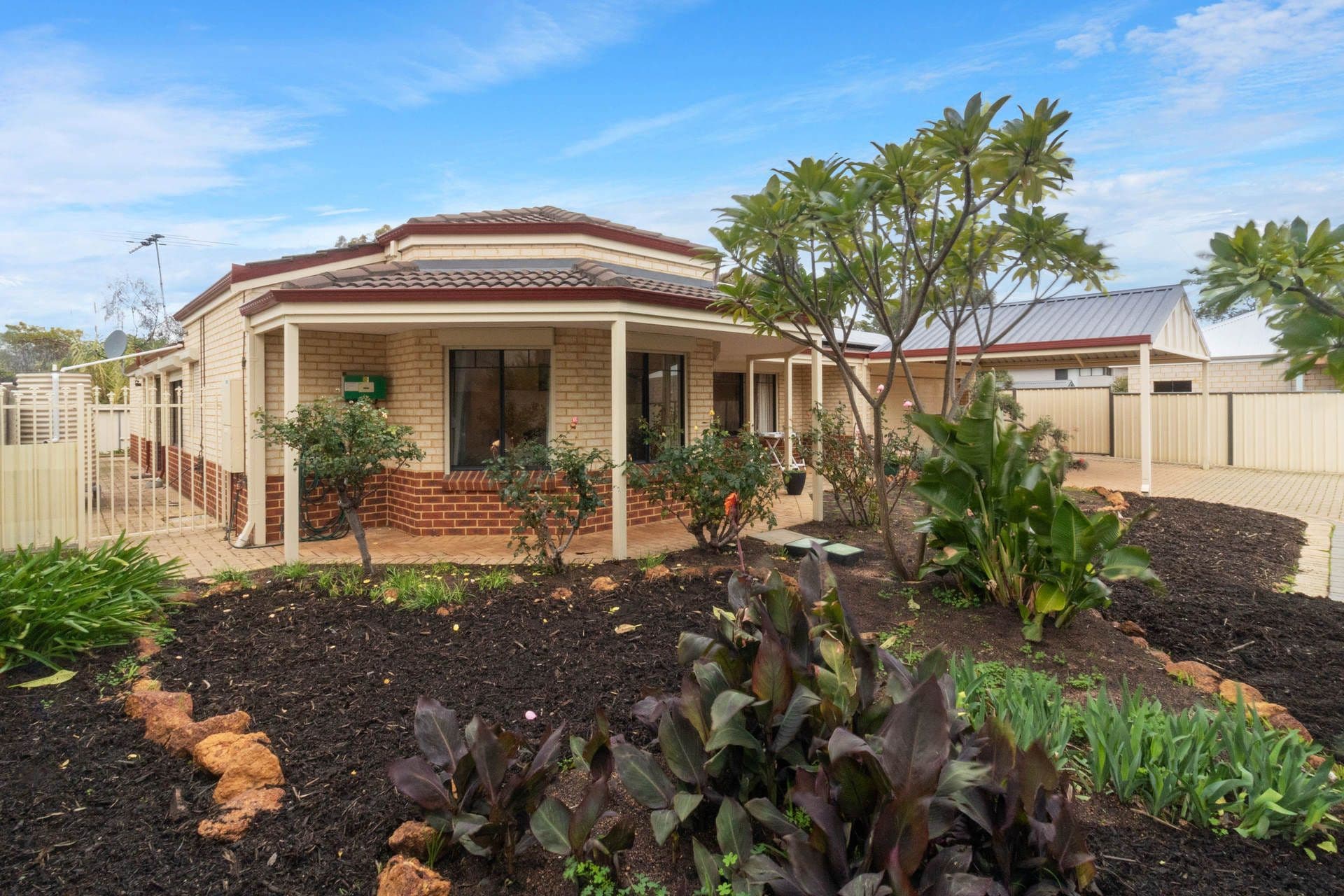 21 Cotherstone Road, Kalamunda WA 6076, Kalamunda - Thumbnail 2