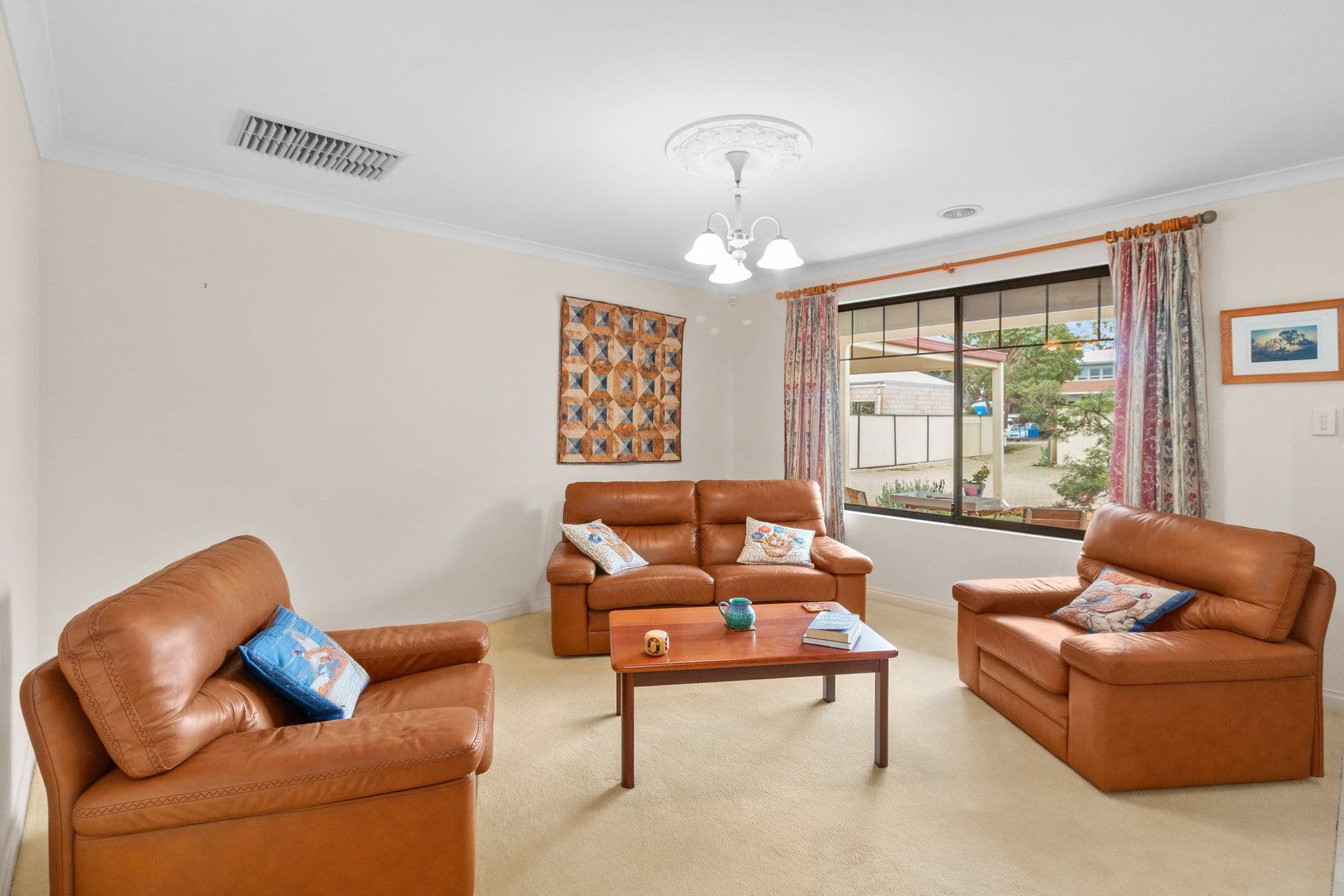 21 Cotherstone Road, Kalamunda WA 6076, Kalamunda - Thumbnail 4