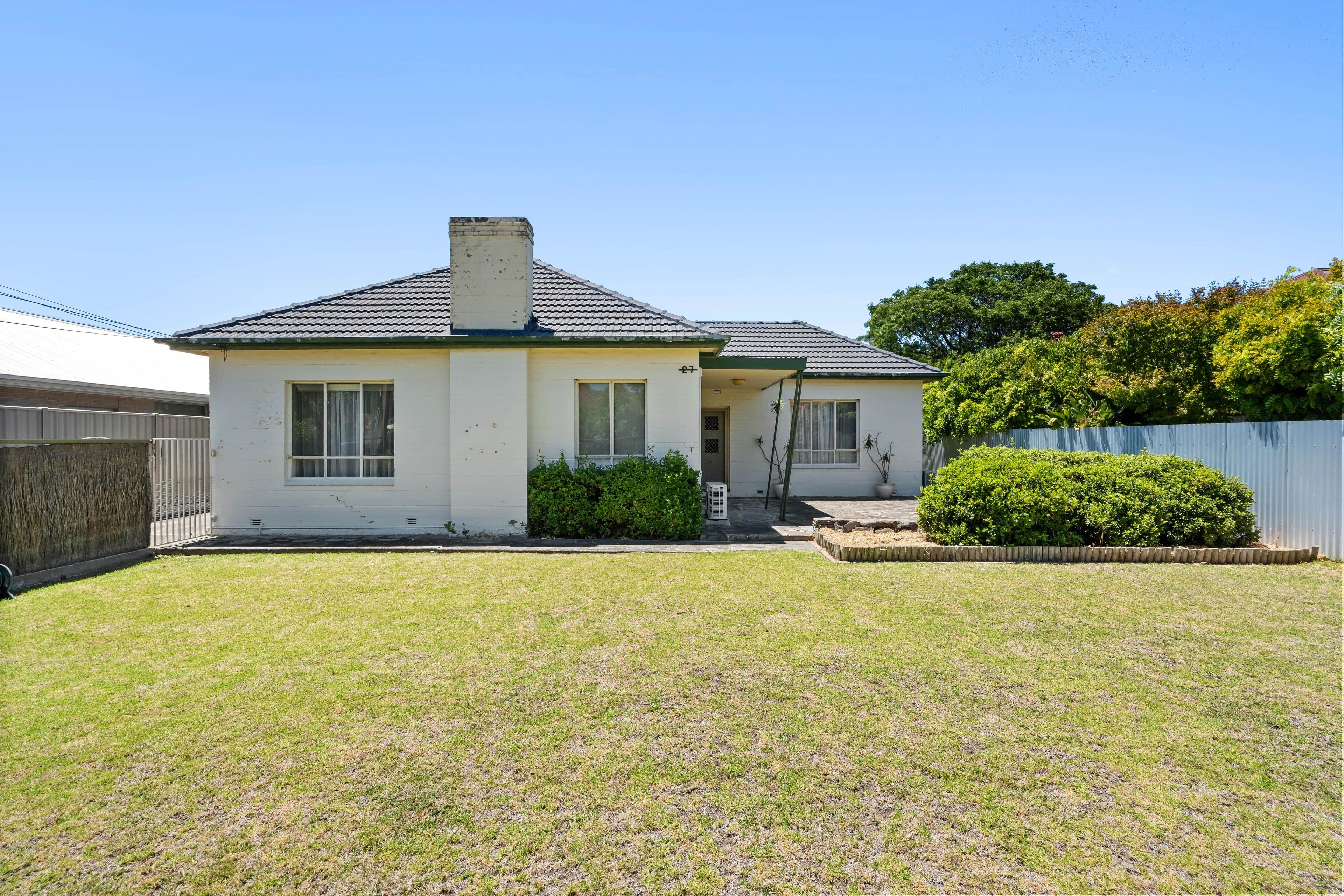 27 Stradbroke Avenue, Plympton Park SA 5038, Plympton Park - Image 1