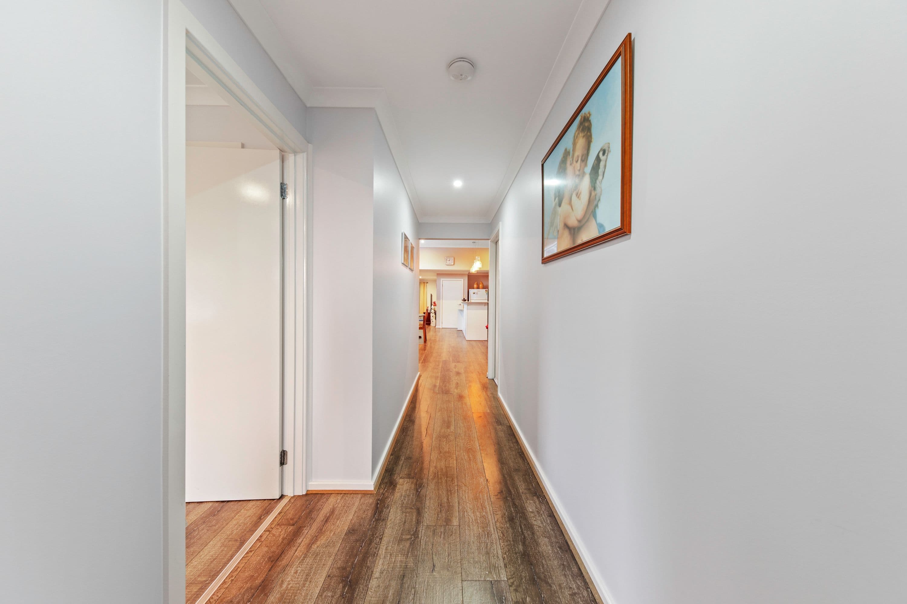 1 Illawarra Way, Pakenham VIC 3810, Pakenham - Thumbnail 4