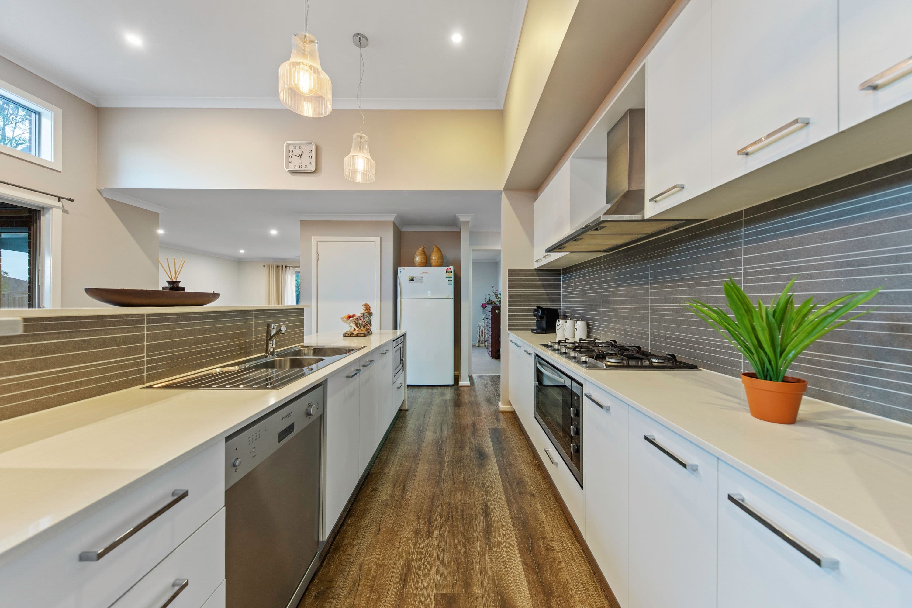 1 Illawarra Way, Pakenham VIC 3810, Pakenham - Thumbnail 6