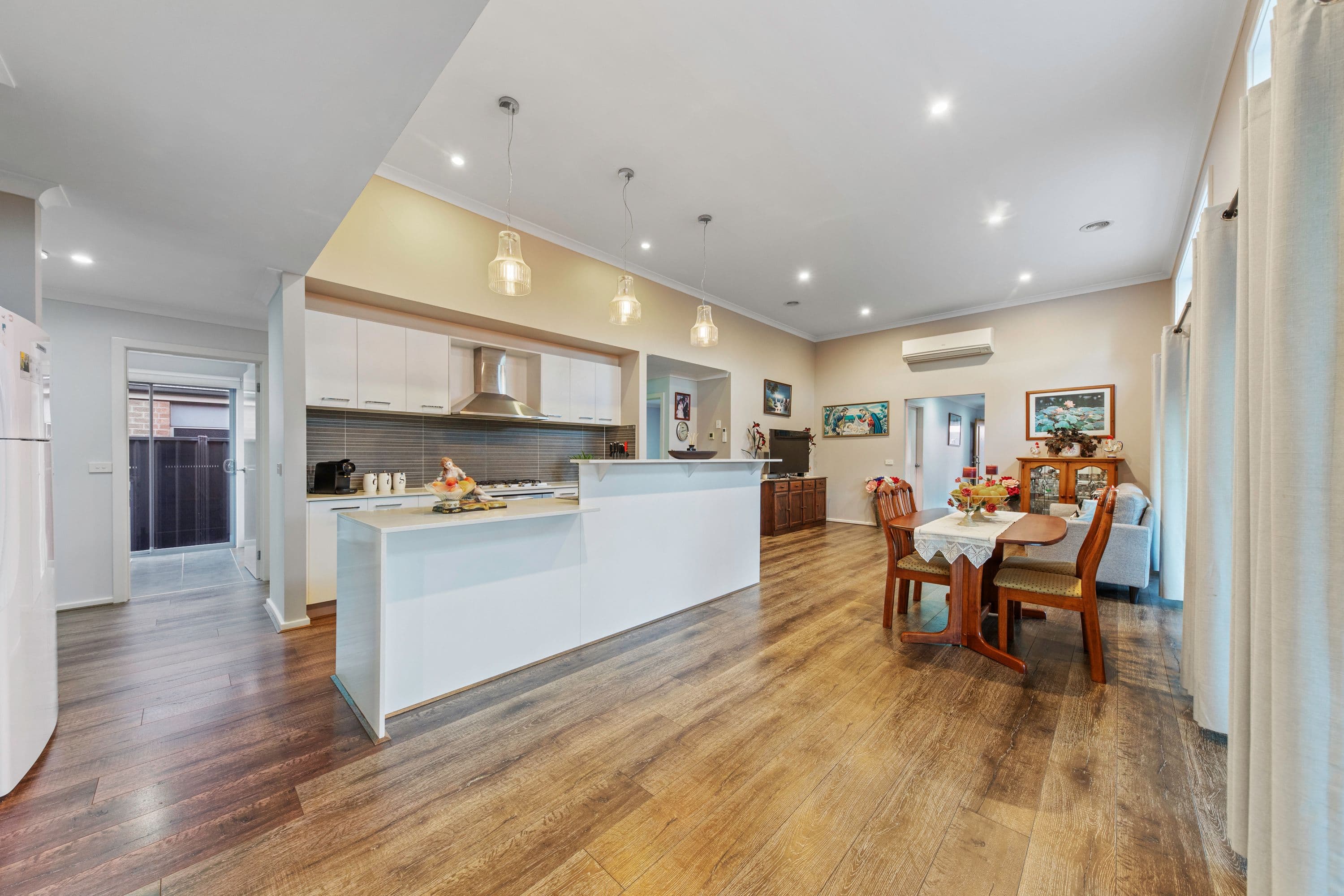 1 Illawarra Way, Pakenham VIC 3810, Pakenham - Thumbnail 8