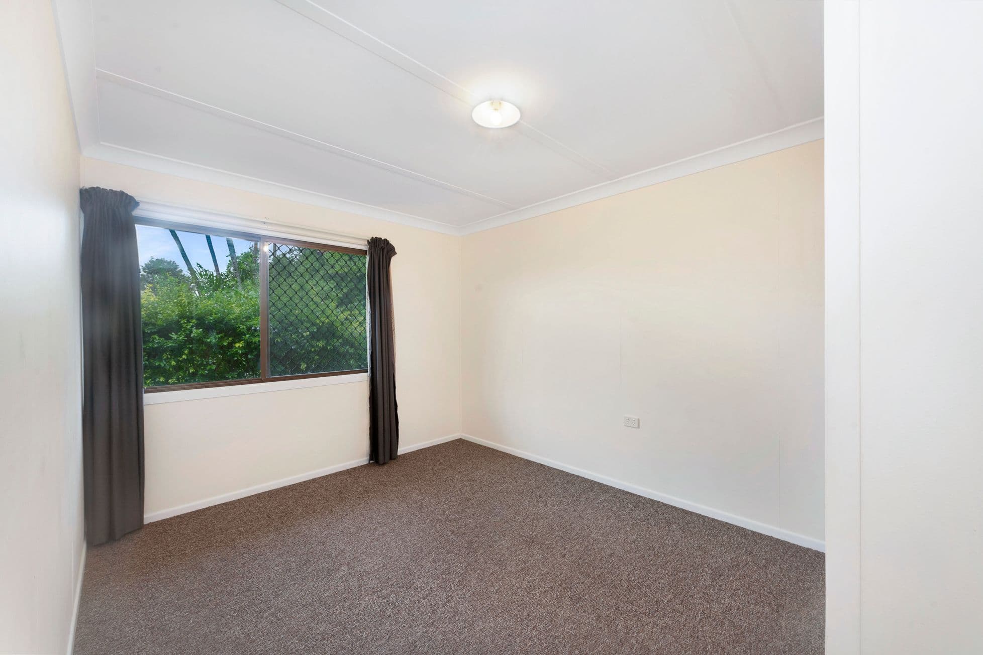 1 Ovens Street, Bundaberg East QLD 4670, Bundaberg East - Thumbnail 8