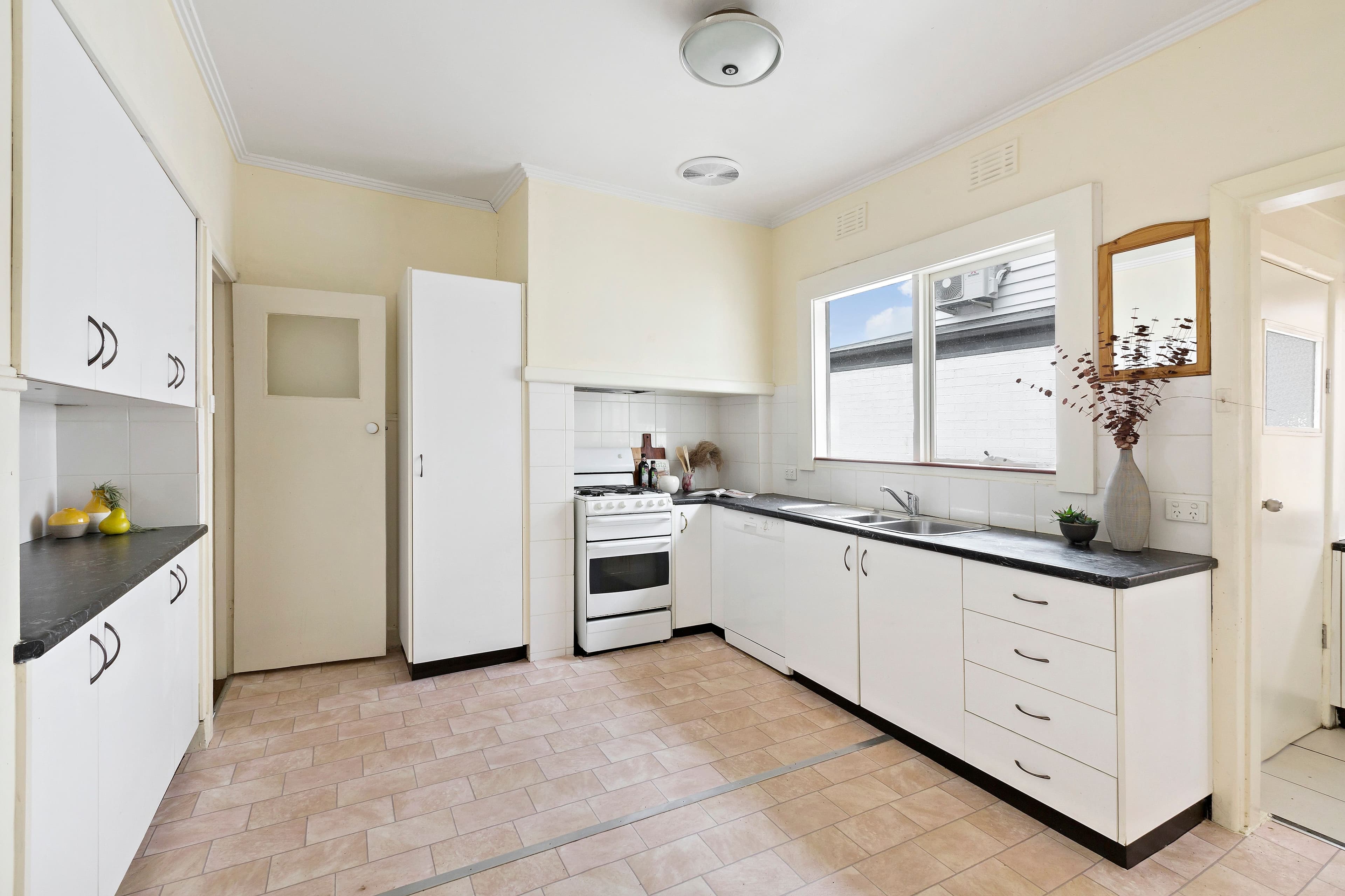 Lot 2 Halls Road, STRATFORD, Stratford - Thumbnail 4