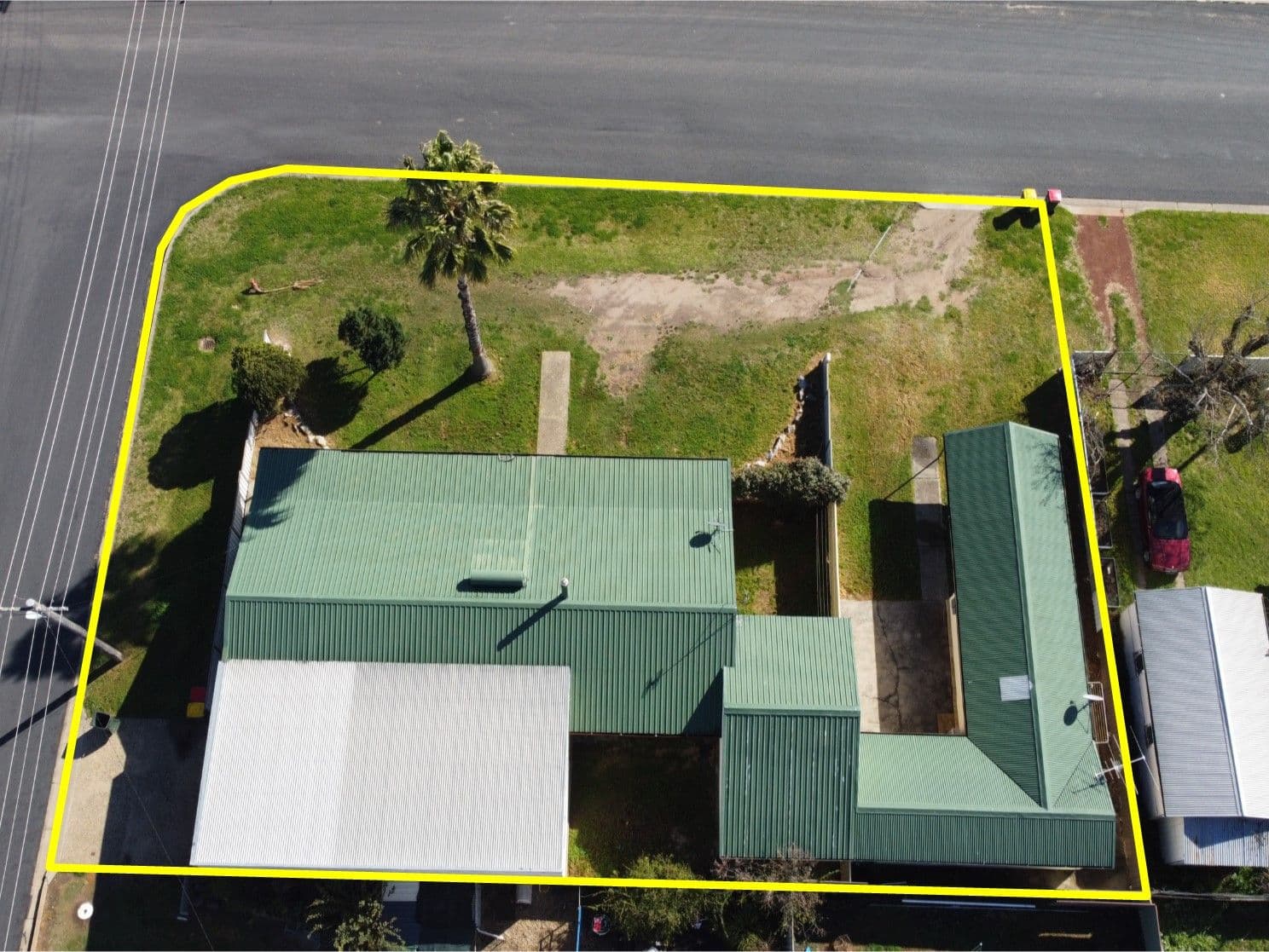 2 Stirling Street, Inverell NSW 2360, Inverell - Thumbnail 2