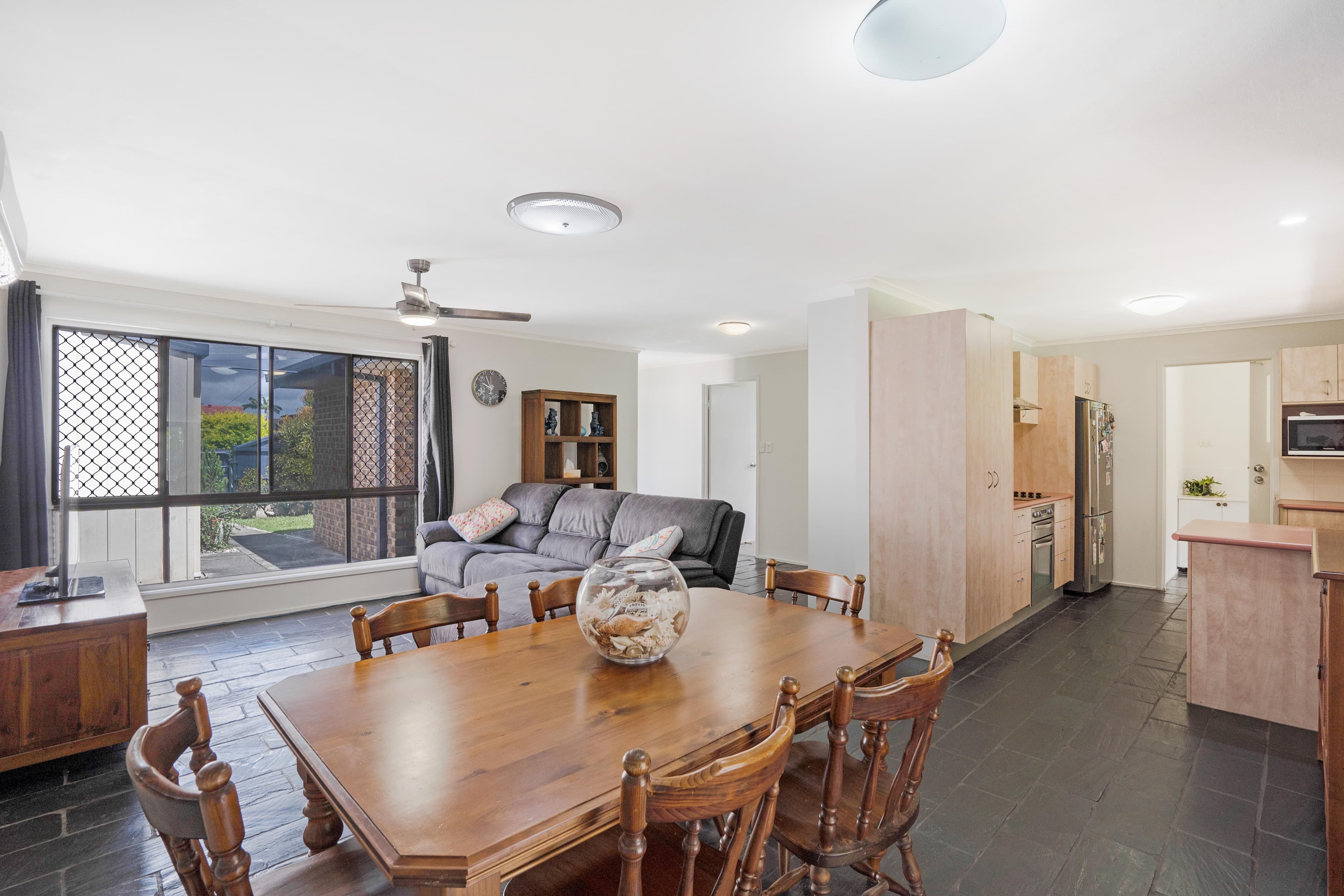 14 Straight Drive, Browns Plains QLD 4118, Browns Plains - Thumbnail 3
