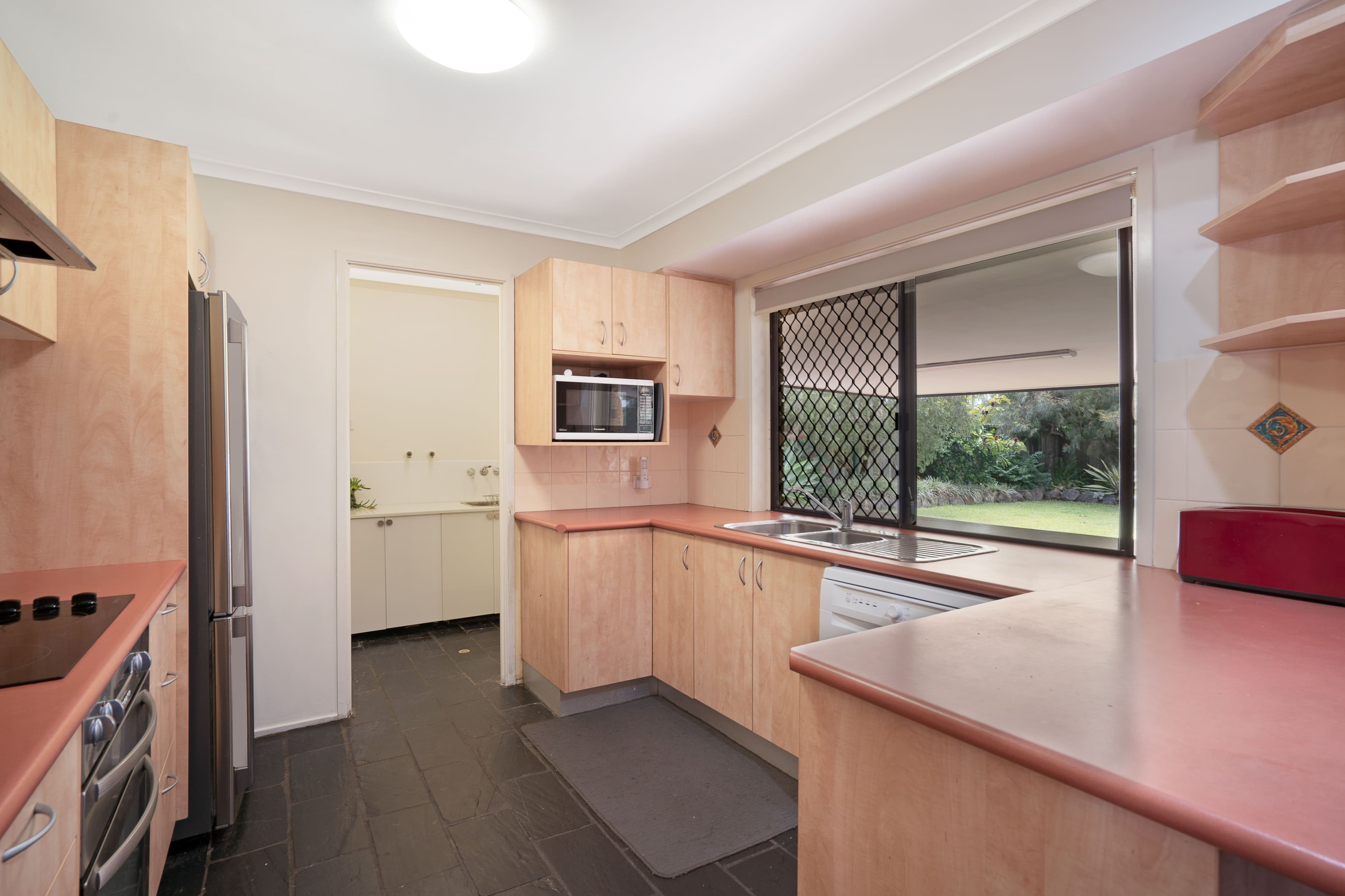 14 Straight Drive, Browns Plains QLD 4118, Browns Plains - Thumbnail 4