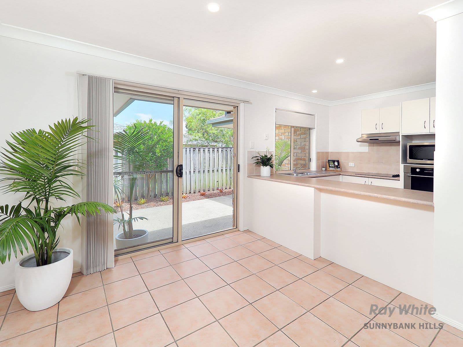92 Hamish Street, Calamvale QLD 4116, Calamvale - Thumbnail 5