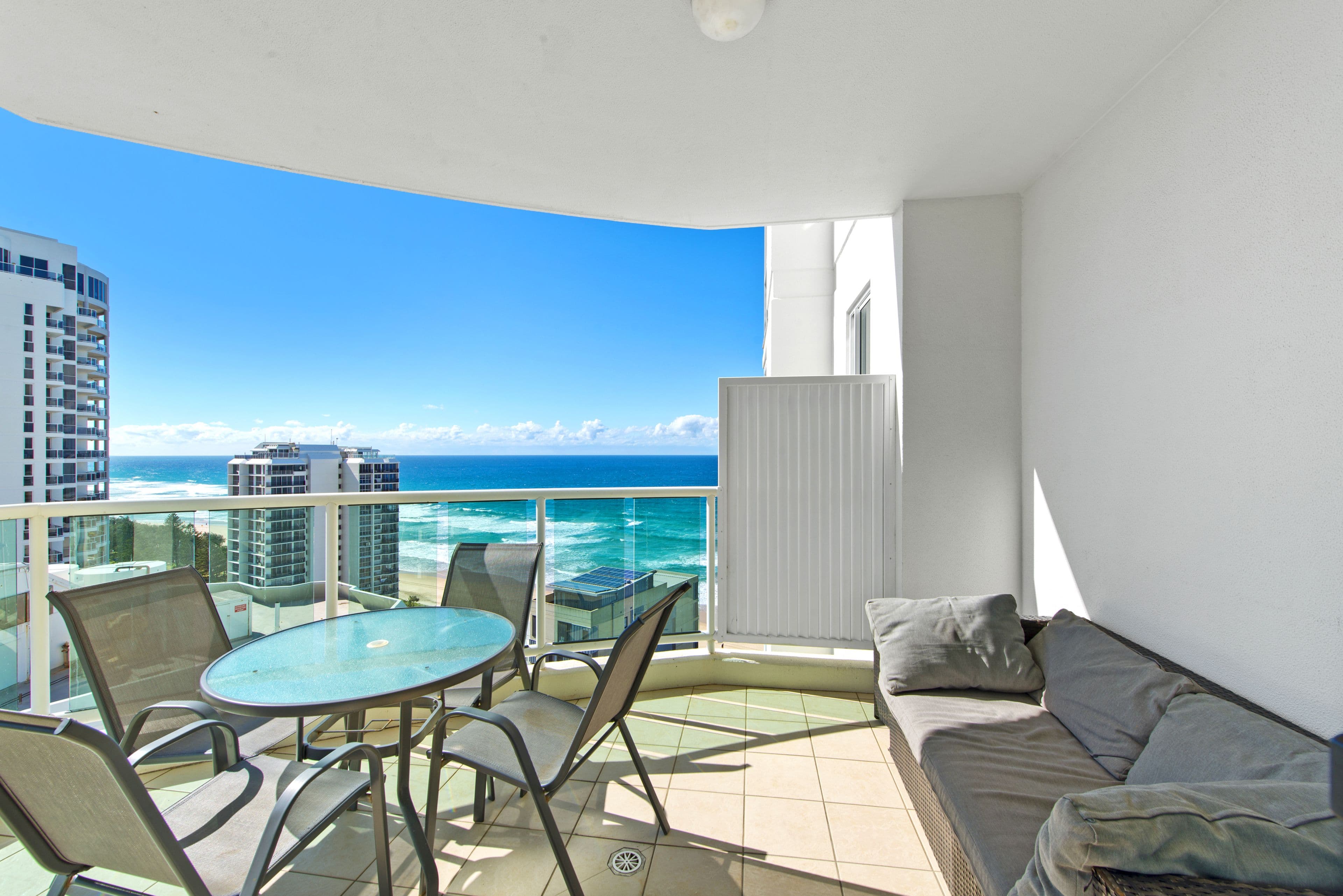 5 Woodroffe Avenue, Main Beach QLD 4217, Main Beach - Thumbnail 4