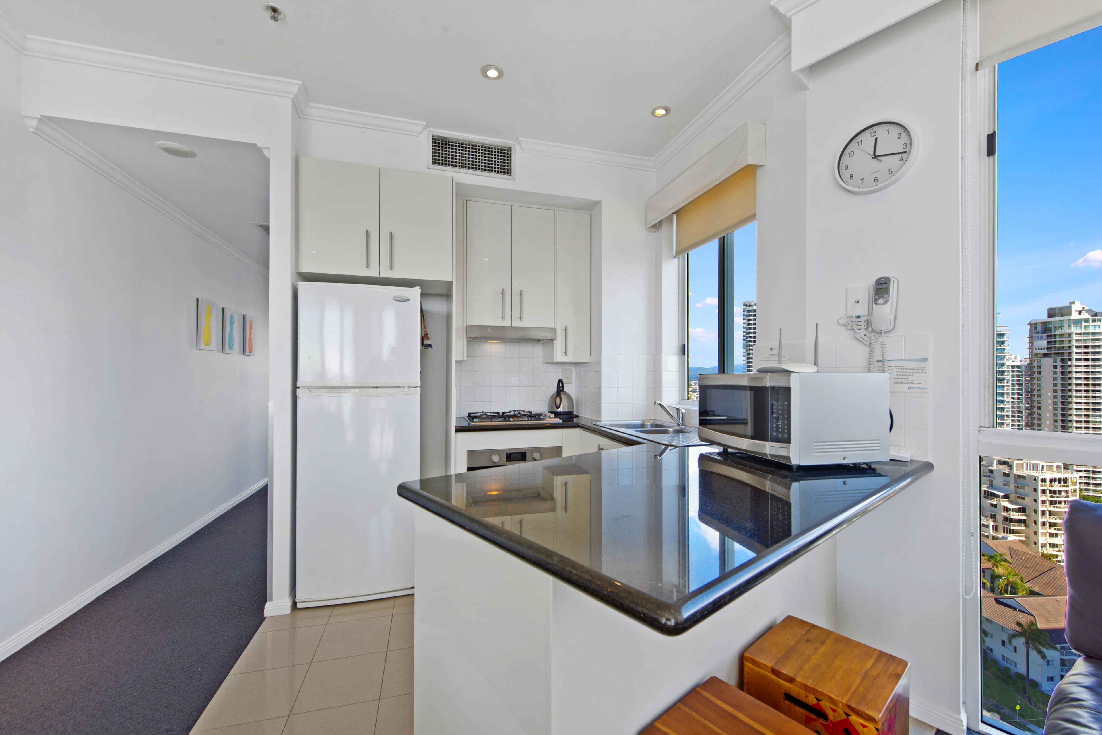 5 Woodroffe Avenue, Main Beach QLD 4217, Main Beach - Thumbnail 8