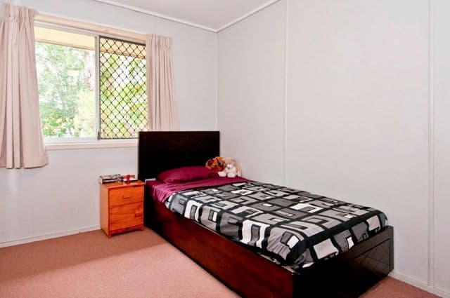 37 Keyes Street, LOGANLEA QLD 4131, Loganlea - Thumbnail 5