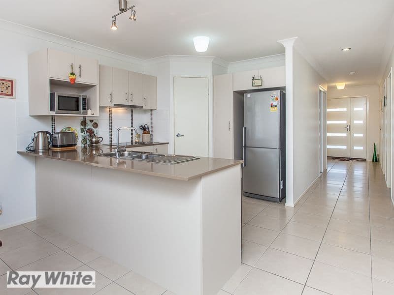 18 Moonie Crescent, NORTH LAKES QLD 4509, North Lakes - Thumbnail 6