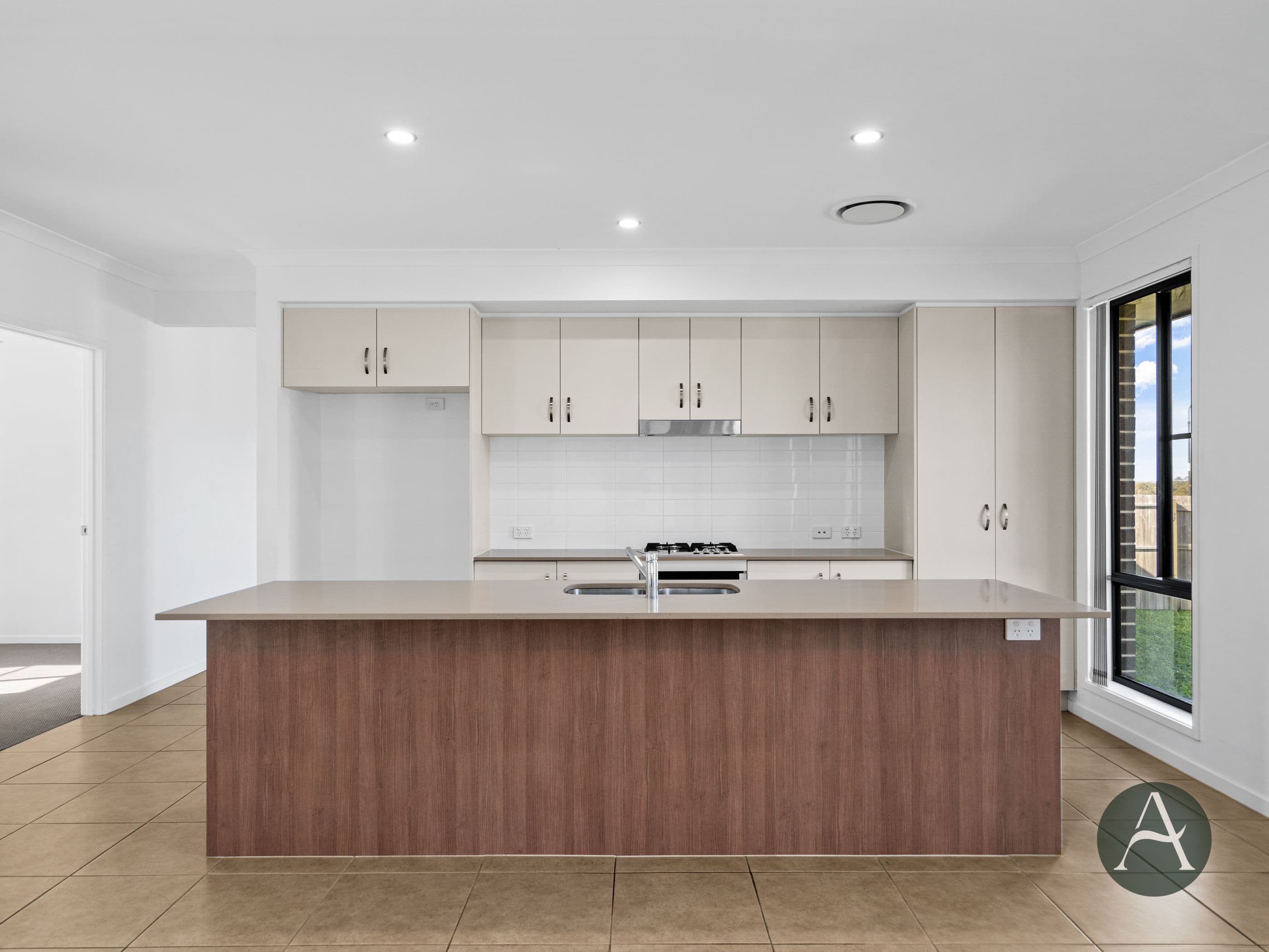 20 Jones Street, Coomera QLD 4209, Coomera - Thumbnail 3