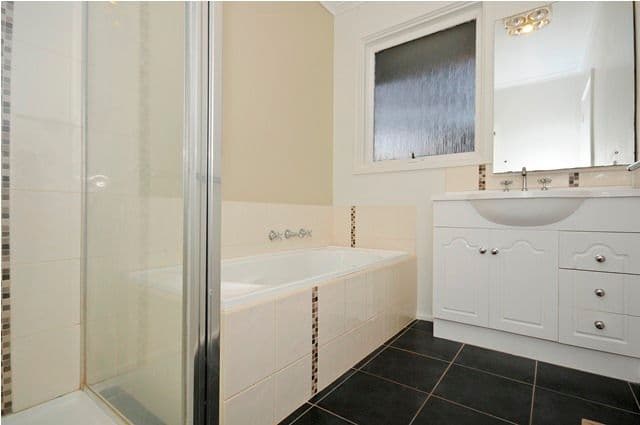 15 DAYMAR Drive, MOOROOLBARK VIC 3138, Mooroolbark - Thumbnail 7