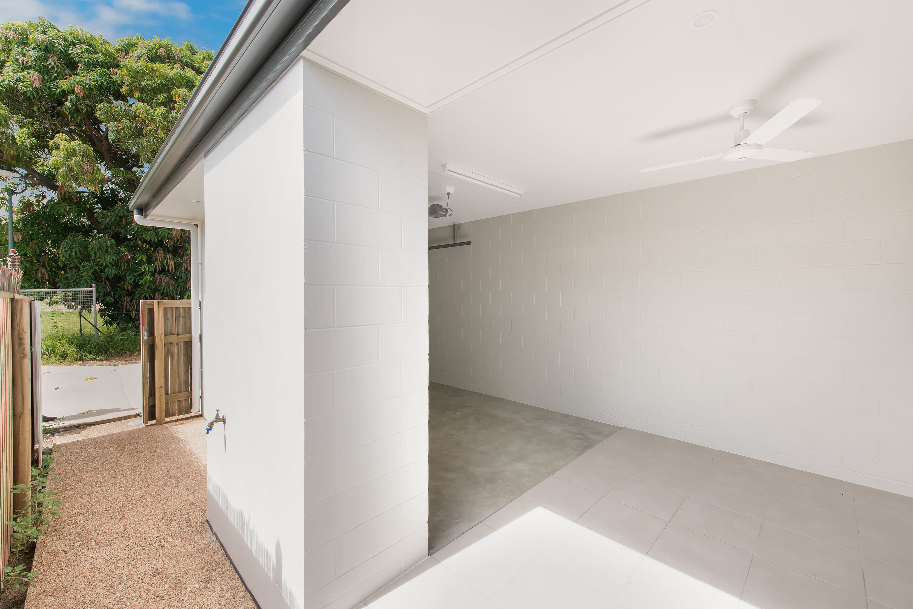 16 Lawrie Avenue, Oonoonba QLD 4811, Oonoonba - Thumbnail 7