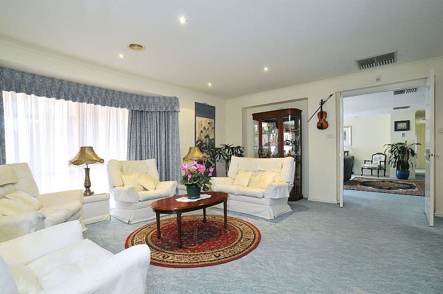 26 Knightsbridge Avenue, NUNAWADING VIC 3131, Nunawading - Thumbnail 3