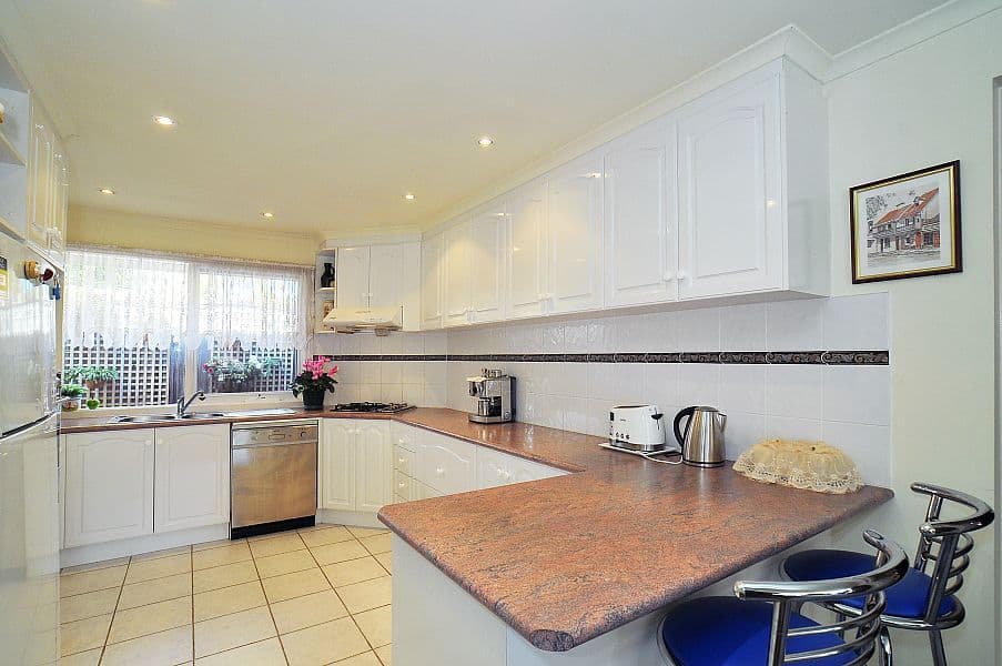 26 Knightsbridge Avenue, NUNAWADING VIC 3131, Nunawading - Thumbnail 6