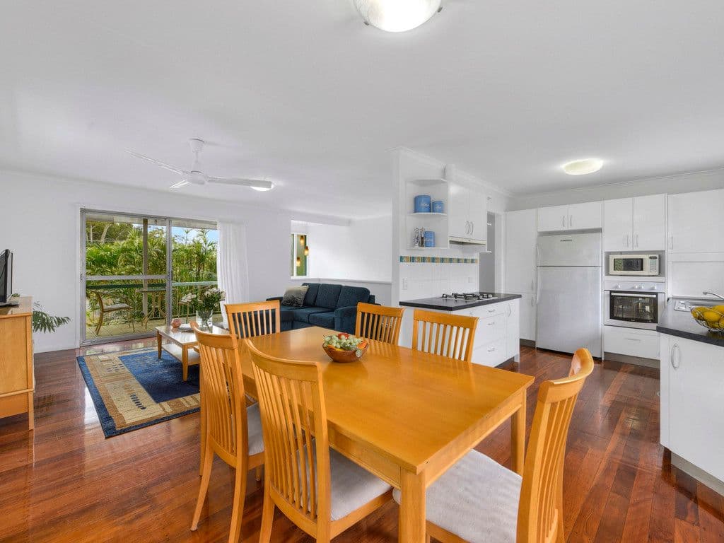 2 Caradon Street, Albany Creek QLD 4035, Albany Creek - Thumbnail 5