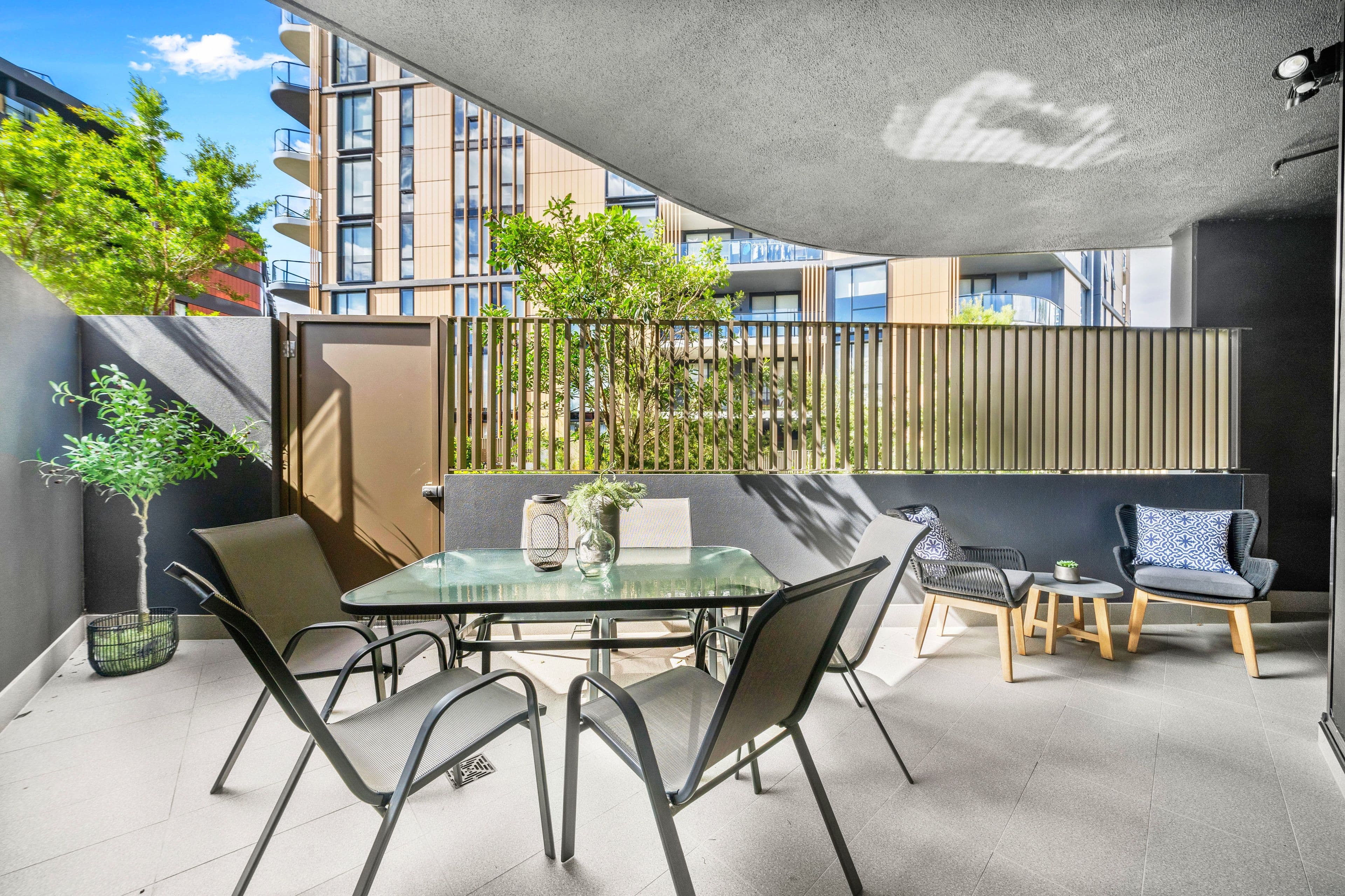 2 Wattlebird Road, Wentworth Point NSW 2127, Wentworth Point - Thumbnail 2