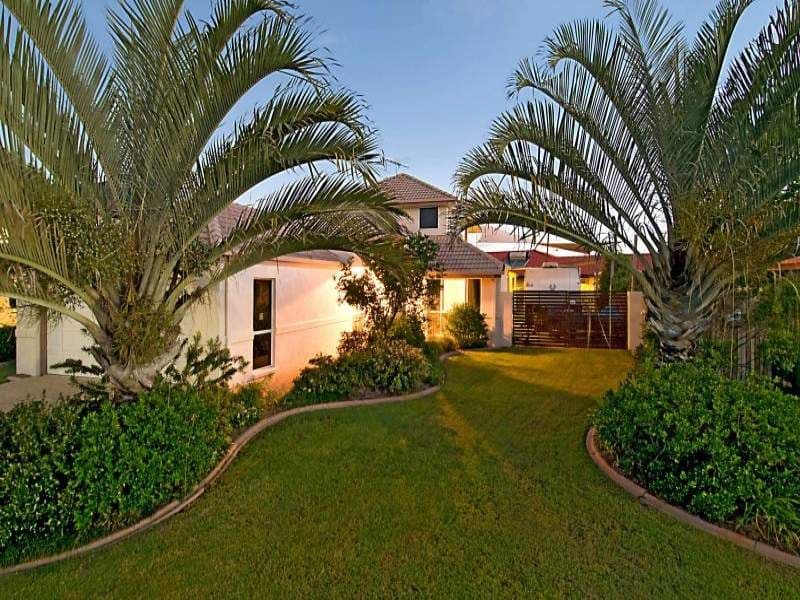 202 Endeavour Drive, BANKSIA BEACH QLD 4507, Banksia Beach - Image 1