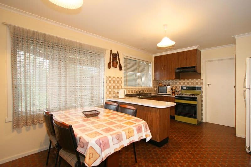 7 Kardinian Avenue, CHELTENHAM VIC 3192, Cheltenham - Thumbnail 5