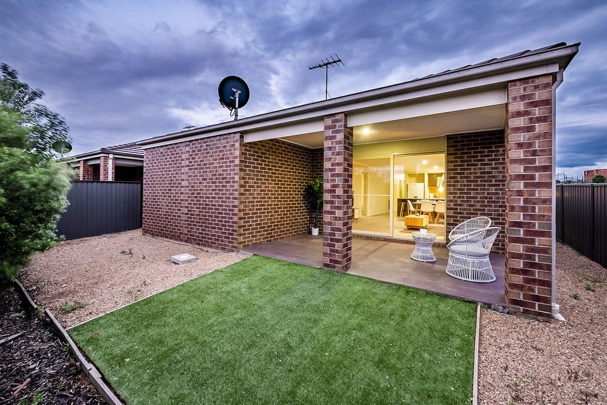 21 Barossa Drive, Clyde North VIC 3978, Clyde North - Thumbnail 3