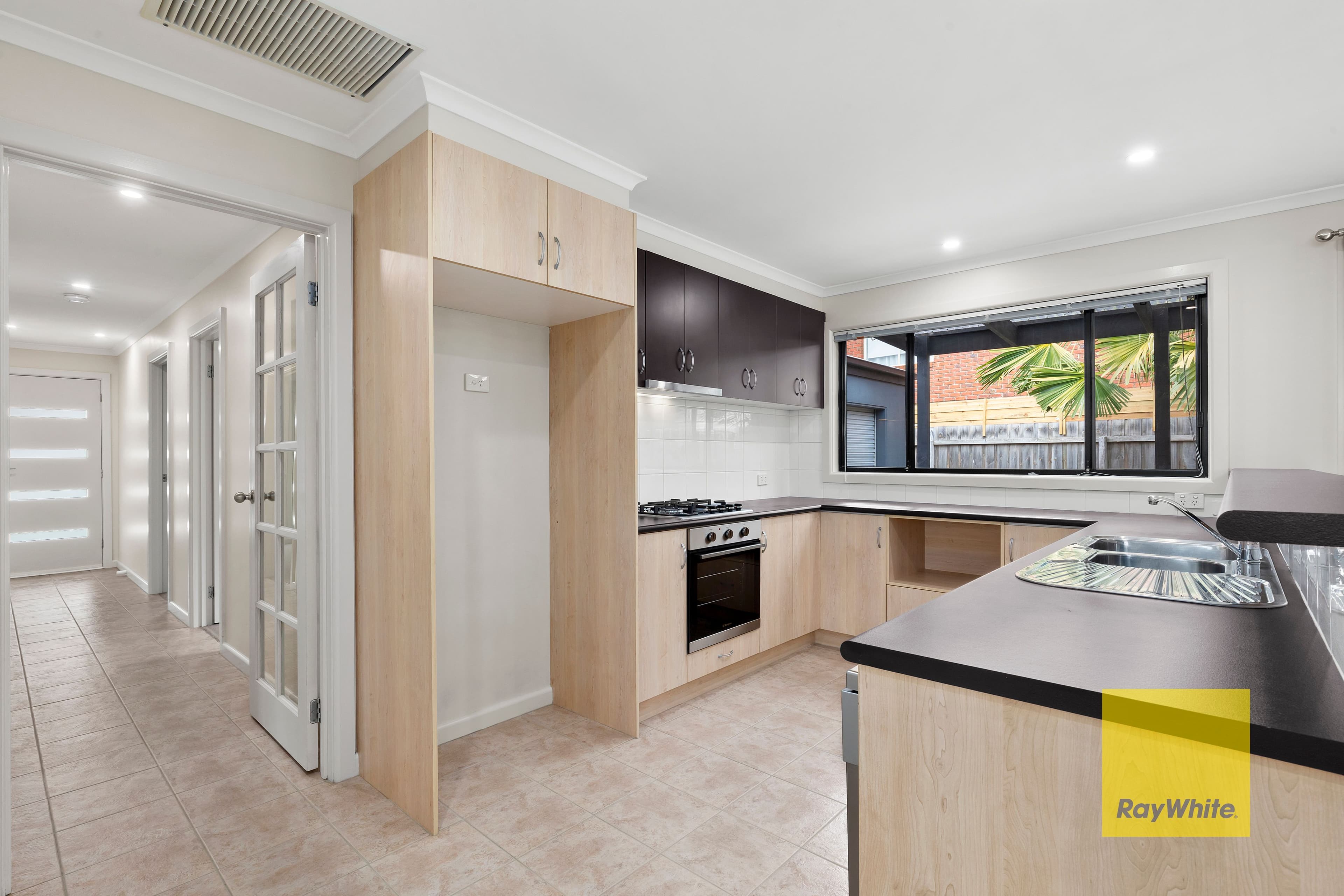 12 Hewitt Drive, Grovedale VIC 3216, Grovedale - Thumbnail 3