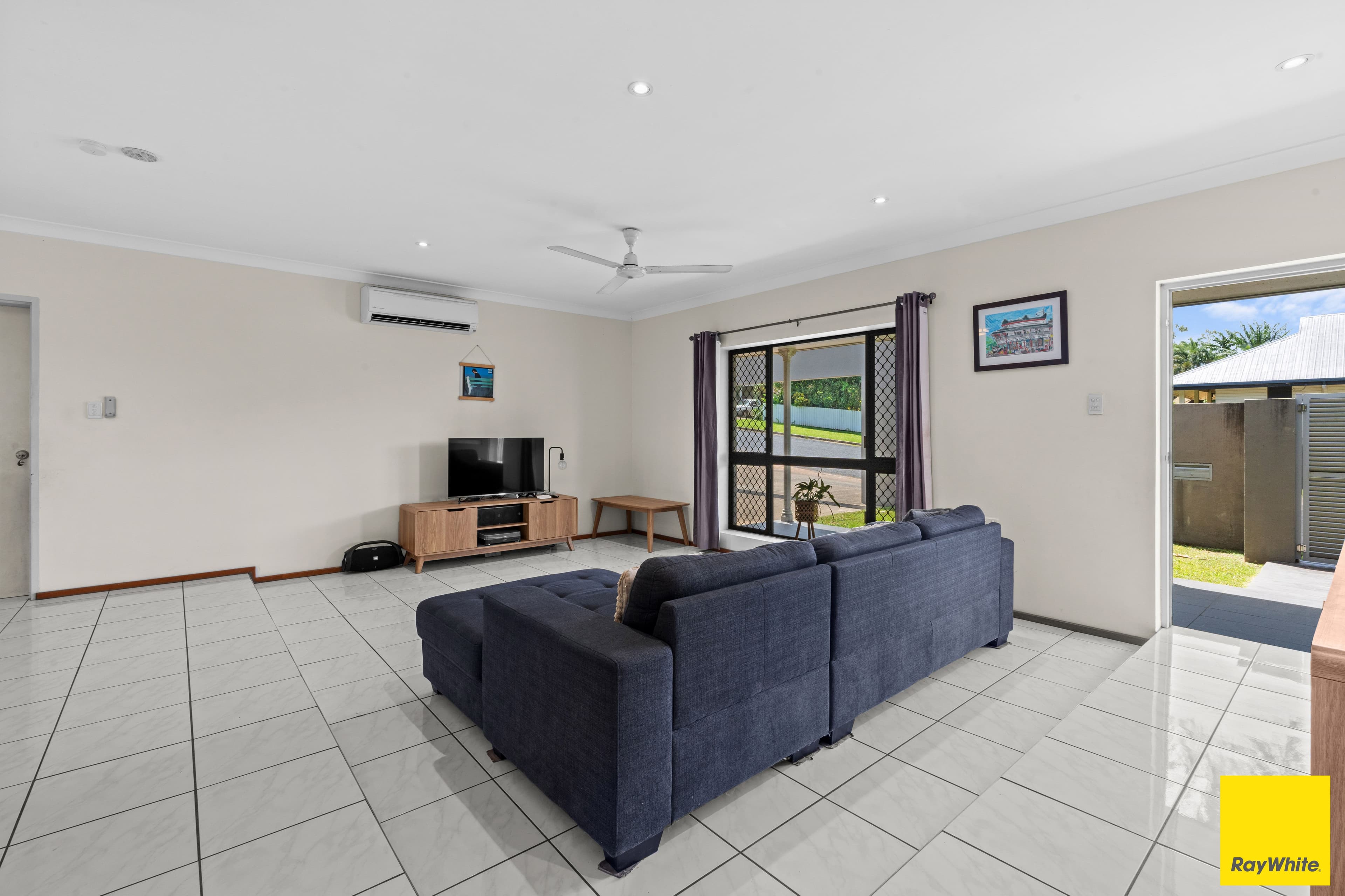 18 Rogers Close, Whitfield QLD 4870, Whitfield - Thumbnail 3