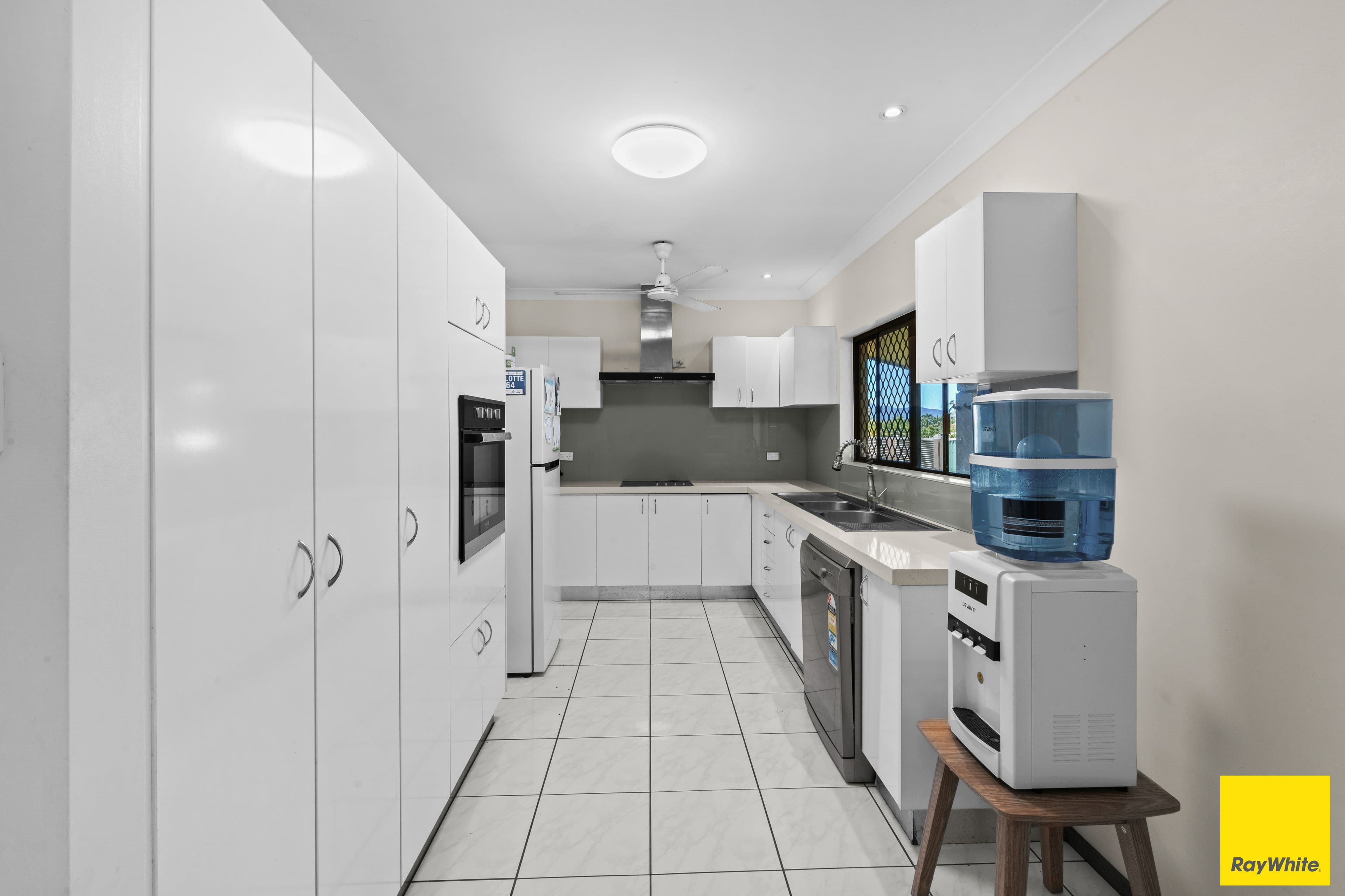 18 Rogers Close, Whitfield QLD 4870, Whitfield - Thumbnail 5