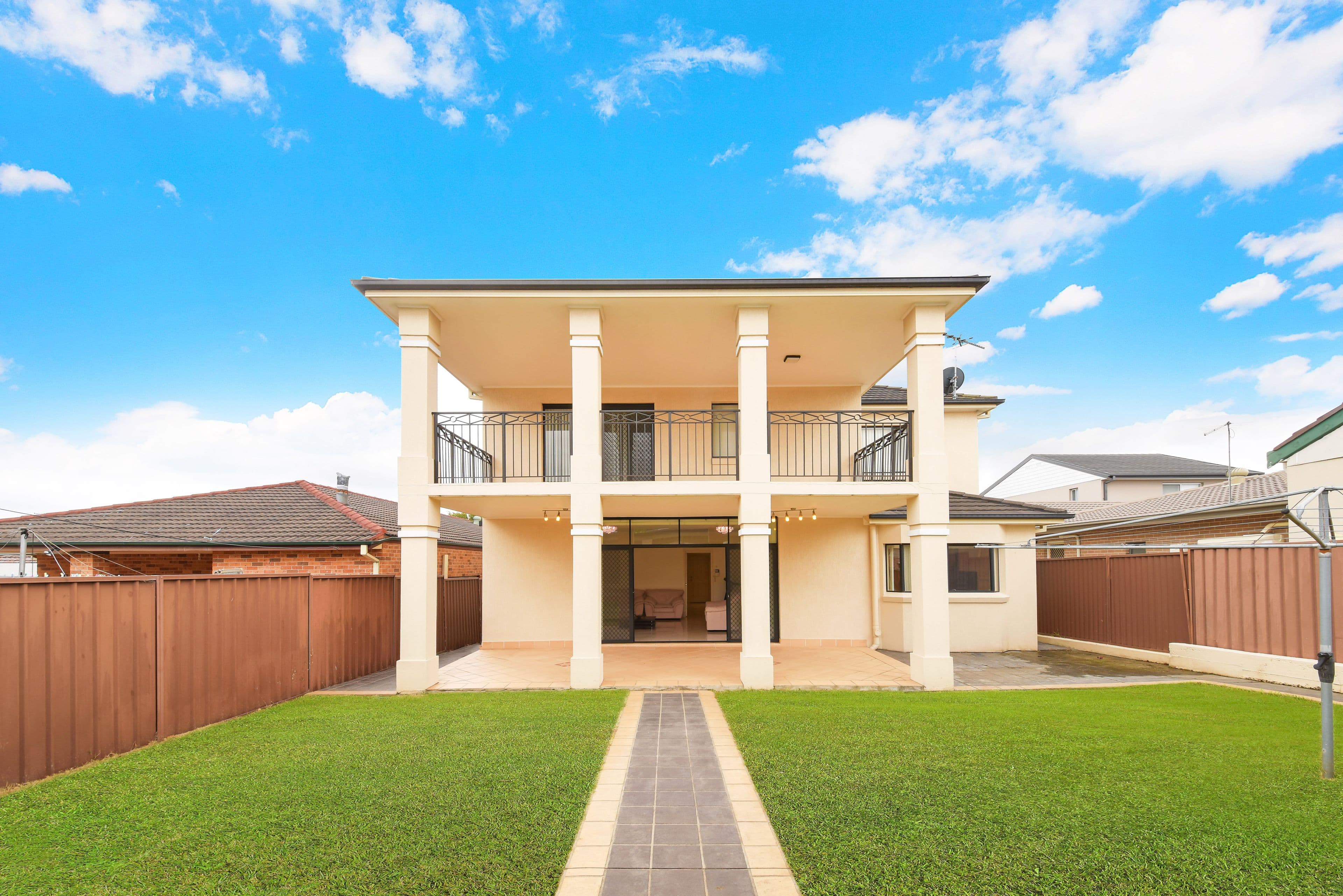 2 Elm Road, Auburn - Thumbnail 2