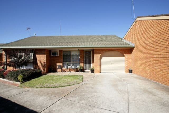 4 Bulolo Street, ASHMONT NSW 2650, Ashmont - Image 1