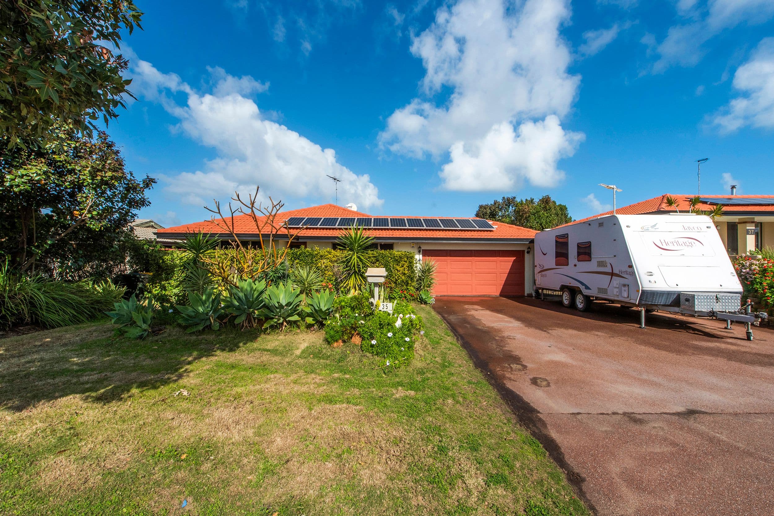 35 Peelwood Parade, Halls Head WA 6210, Halls Head - Image 1