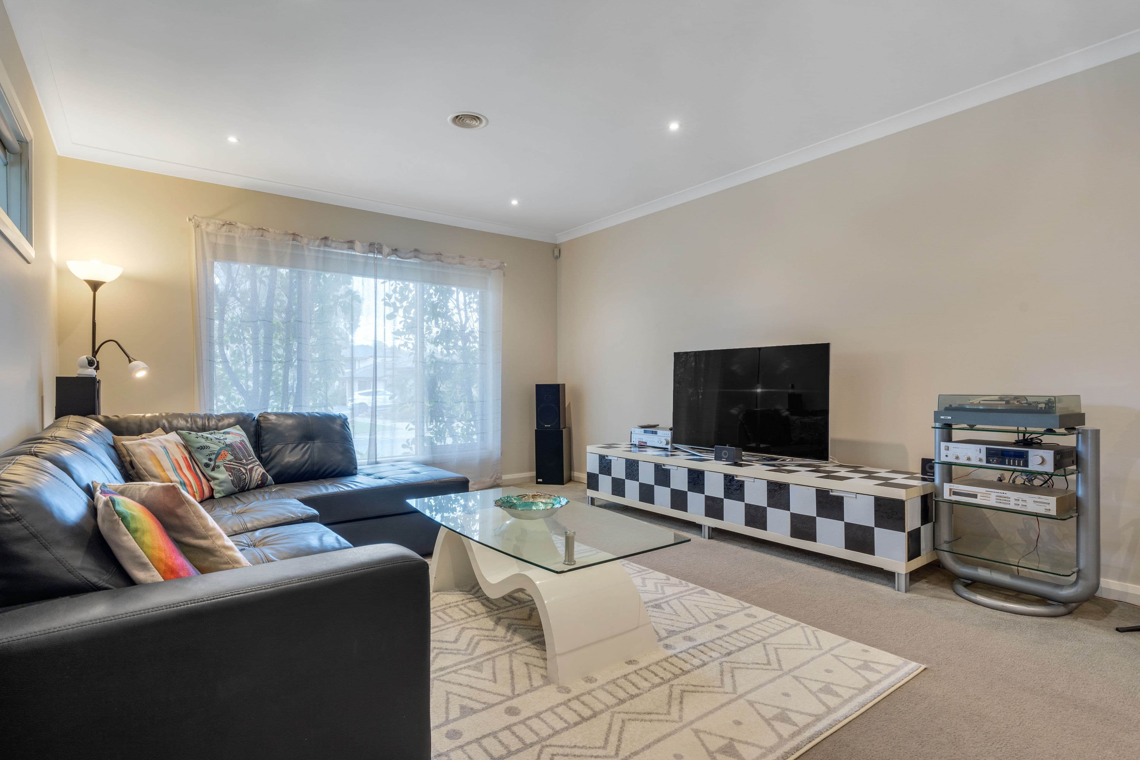60 Bridgehaven Drive, Craigieburn VIC 3064, Craigieburn - Thumbnail 3