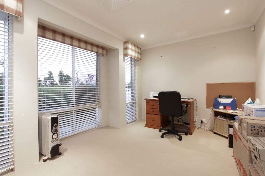 42 Arbor Drive, ELLENBROOK WA 6069, Ellenbrook - Thumbnail 4