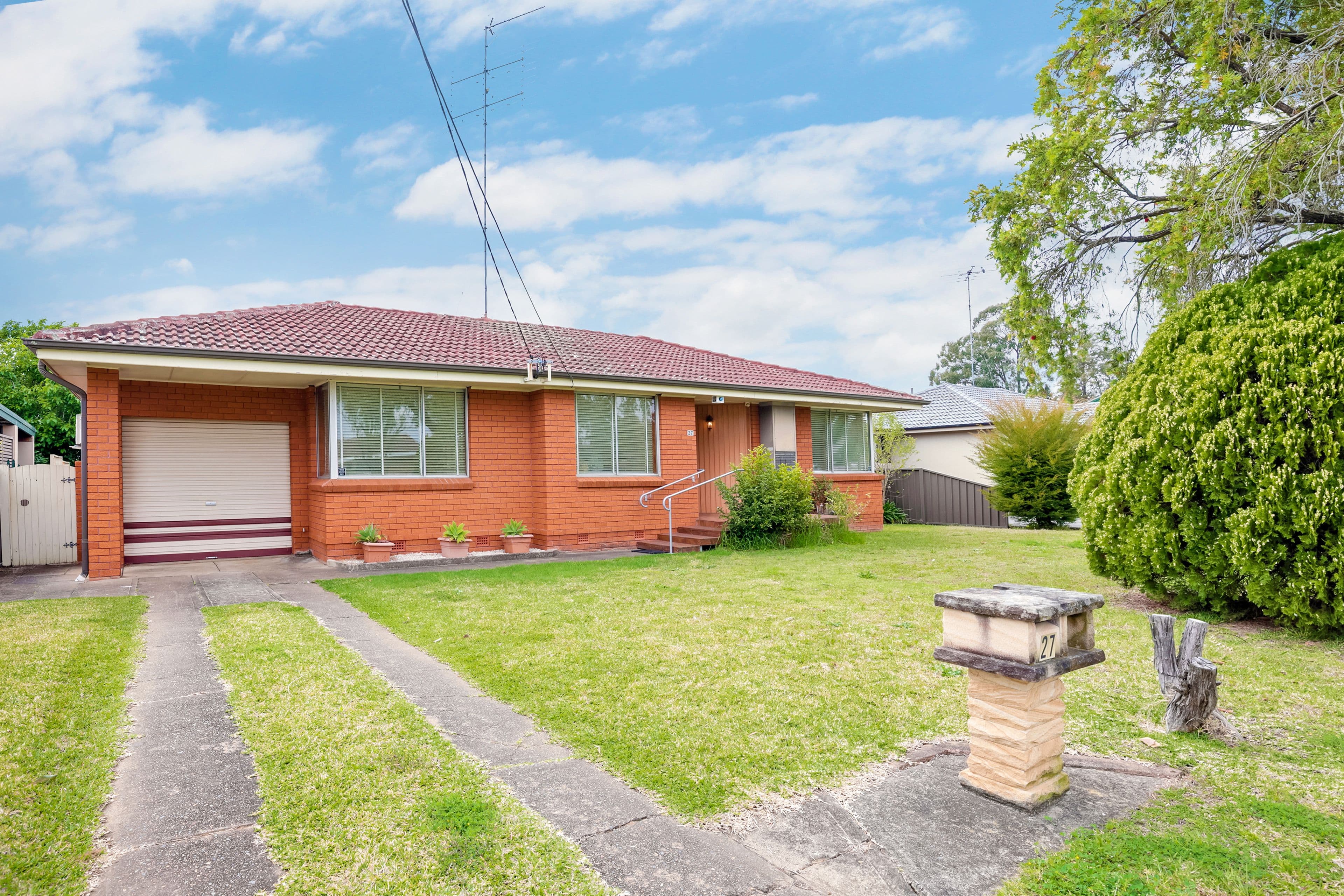 27 Blue Gum Avenue, South Penrith NSW 2750, South Penrith - Image 1