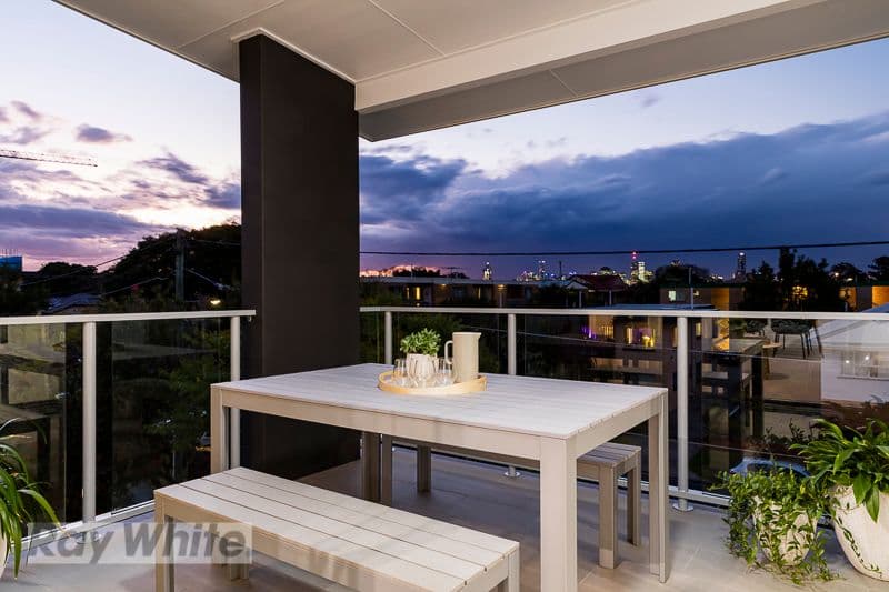 33 Birdwood Street, Coorparoo QLD 4151, Coorparoo - Image 1