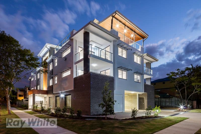 33 Birdwood Street, Coorparoo QLD 4151, Coorparoo - Thumbnail 2