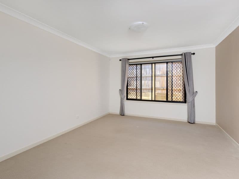 10 Plymouth Place, CALAMVALE QLD 4116, Calamvale - Thumbnail 6