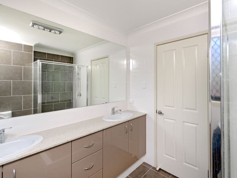 10 Plymouth Place, CALAMVALE QLD 4116, Calamvale - Thumbnail 8