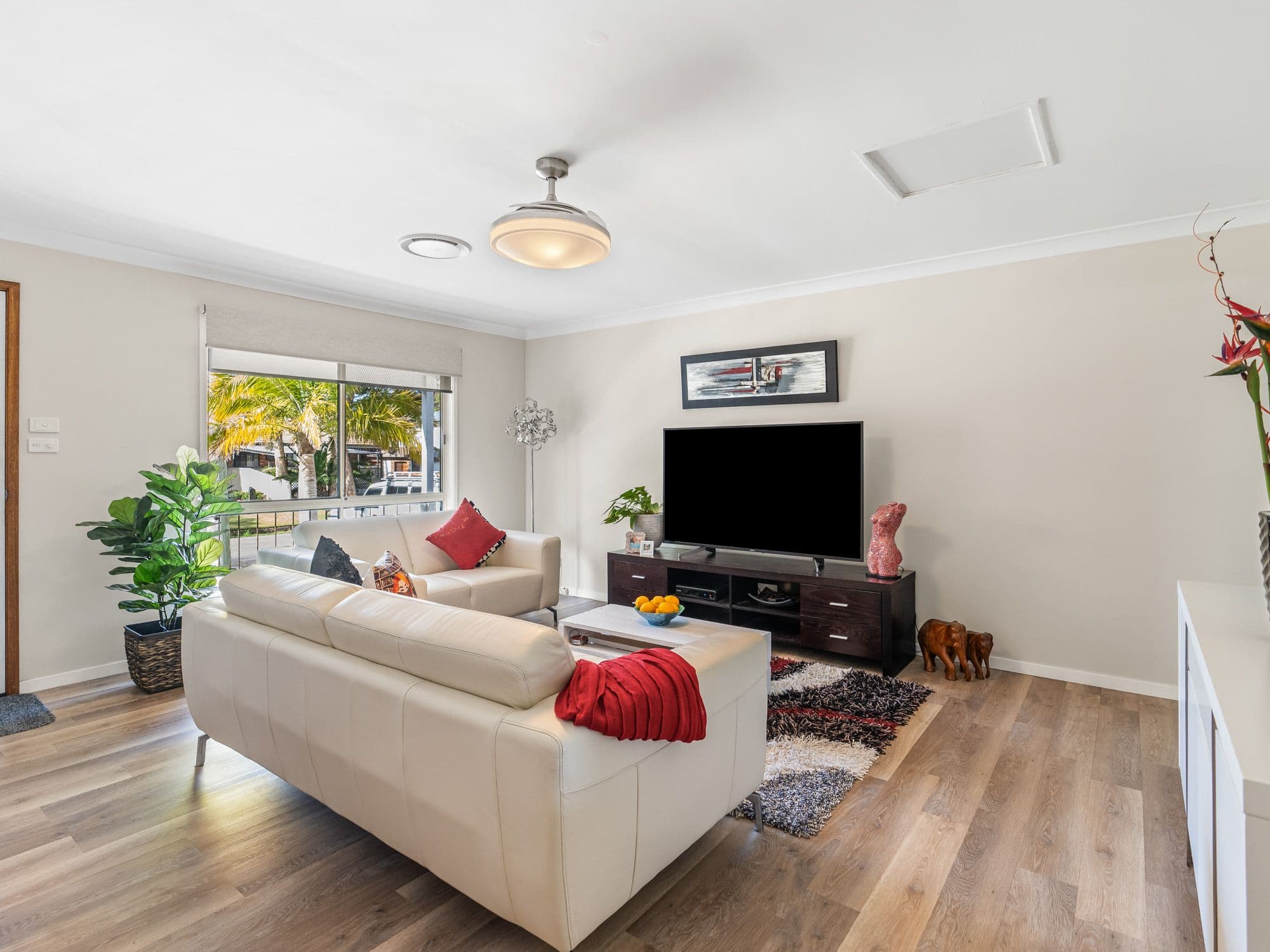 4 Kyema Crescent, San Remo, Rocky Point - Thumbnail 3