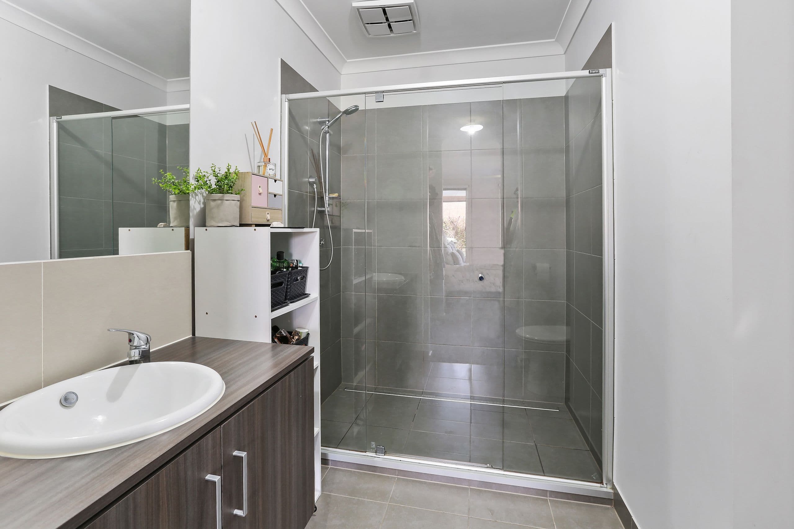 27B Pettitt Crescent, Norlane VIC 3214, Norlane - Thumbnail 4