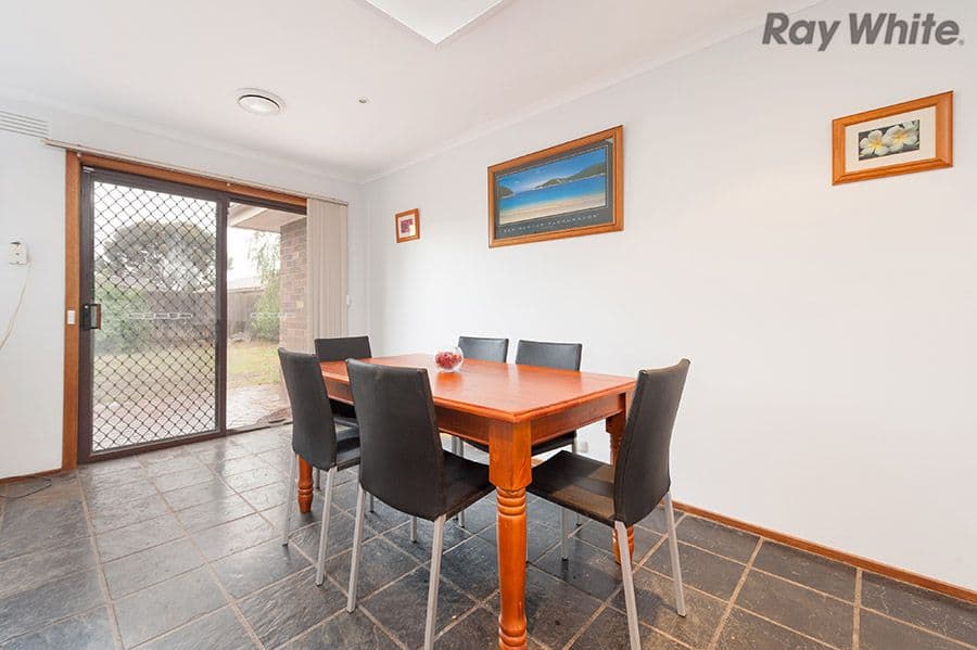 14 Lady Nelson Way, Taylors Lakes VIC 3038, Taylors Lakes - Thumbnail 3