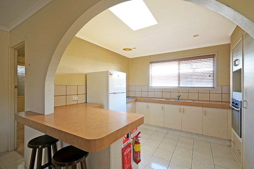 142 Sunshine Boulevard, Mermaid Waters QLD 4218, Mermaid Waters - Thumbnail 4