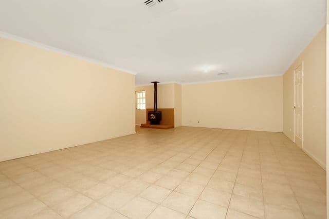 194 Archibald Street, MUCHEA WA 6501, Muchea - Thumbnail 4