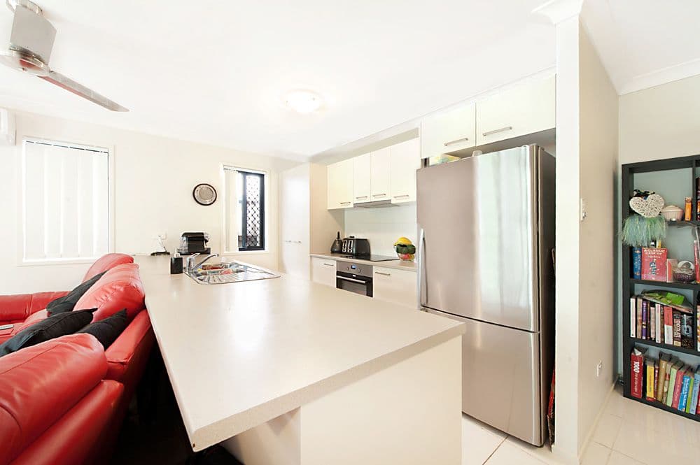 30 Rise Circuit, Pacific Pines QLD 4211, Pacific Pines - Thumbnail 3